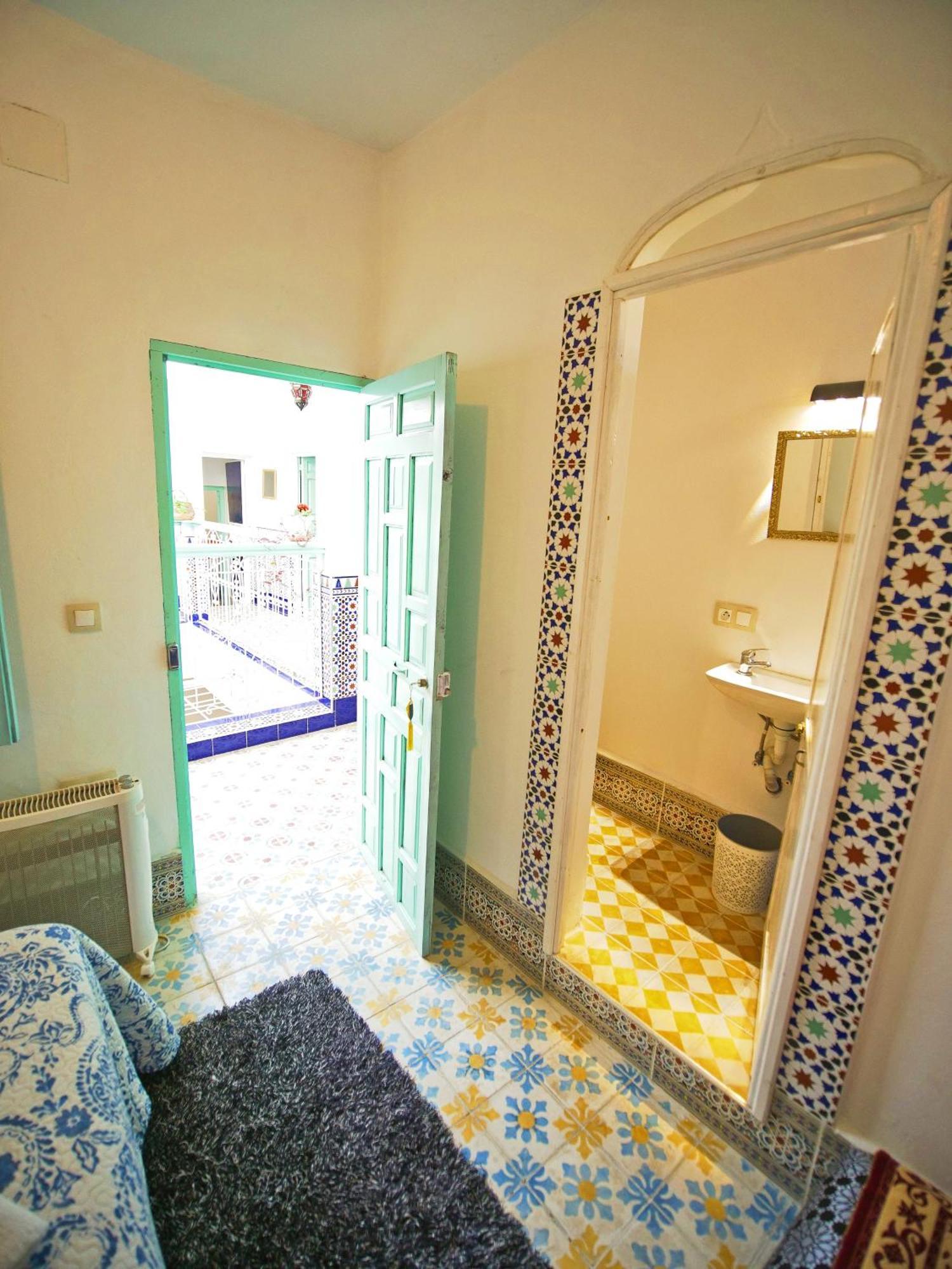 Riad Nostalgie Tétouan Luaran gambar