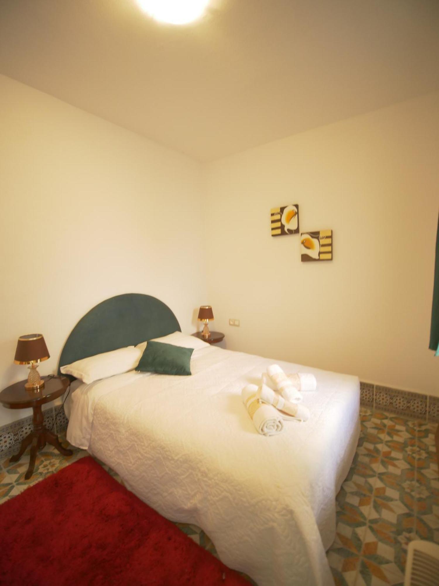 Riad Nostalgie Tétouan Luaran gambar